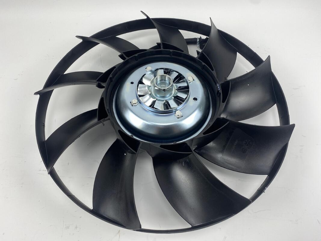 Ventilador de radiador eléctrico de refrigeración de aspas LR012644 LR112860 para LAND ROVER Discovery 3 4 Range Rover Sport