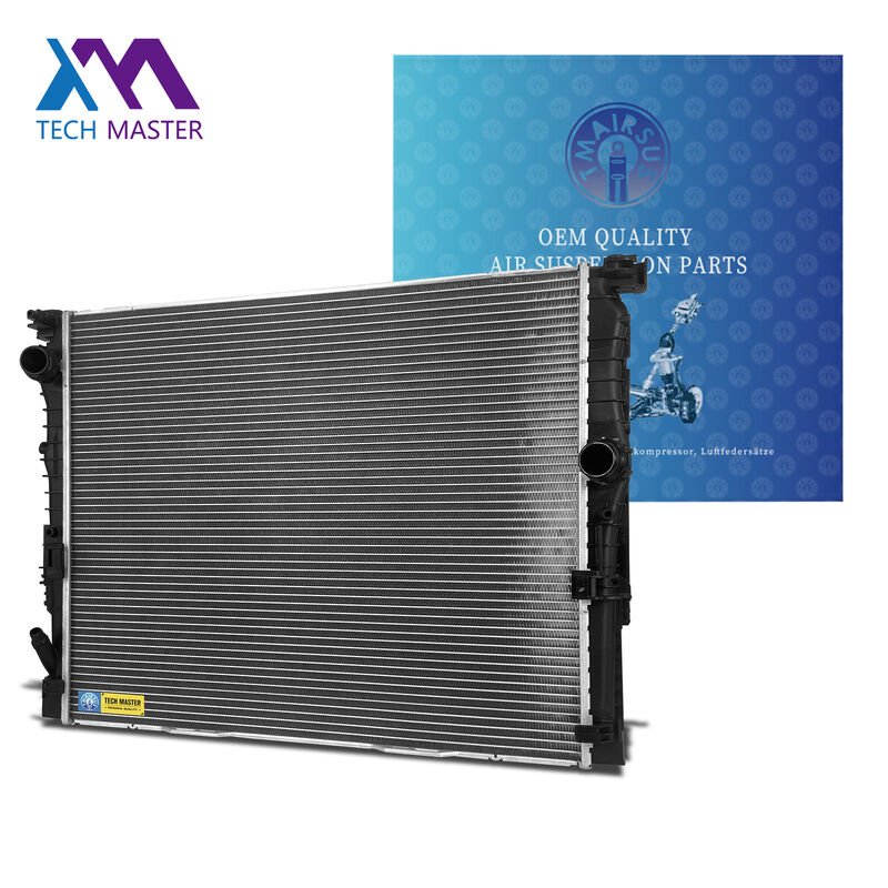 Radiador de aluminio para BMW 5 G30 F90 520 I 2017- OE 17118743664 17118650745 17118686026 Radiador de repuesto de automóvil de calidad duradera