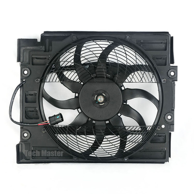 Ventilador del radiador auto para los pernos 64546921395 64546921946 electrónicos de BMW E39 400W 3