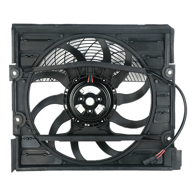 Asamblea a estrenar de ventilador del radiador de BMW para el sedán 1996-1998 de E38 740i 750iL 64548380774